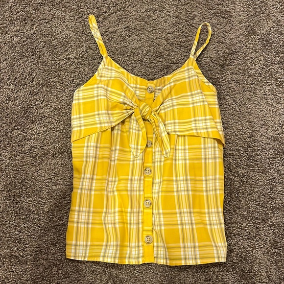 Yellow, plaid top with bow - Picture 1 of 2